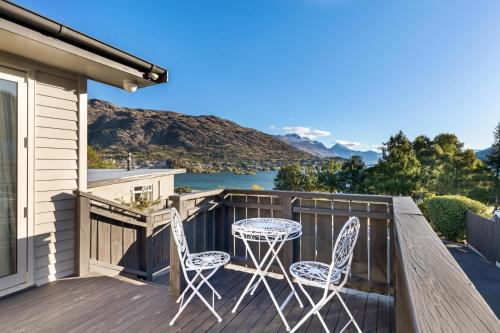 Lake and Mountain view living