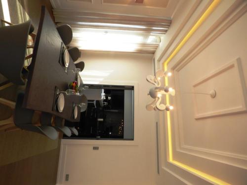 Arthur Properties Croisette - image 6