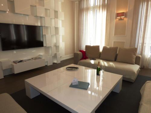Arthur Properties Croisette - image 9