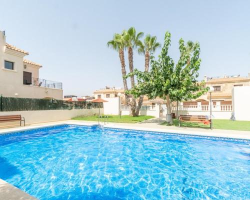 Arco Mediterráneo chalet independiente 2