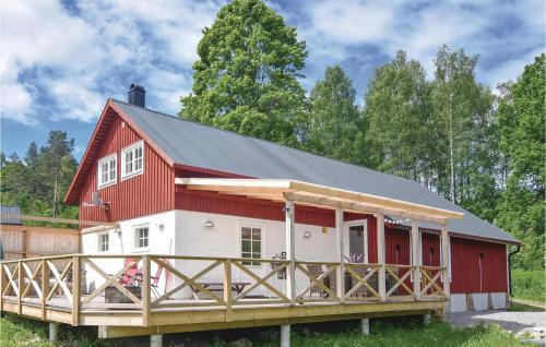 Beautiful Home In Lngserud With Kitchen