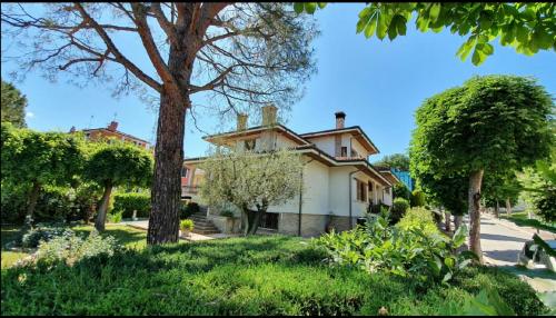 Affittacamere Villa Sofia con uso cucina e ampio giardino chambre d'hôte La Pieve