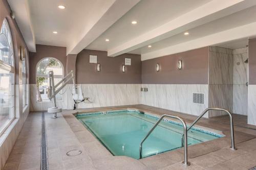 Best Western San Marcos Inn - image 2