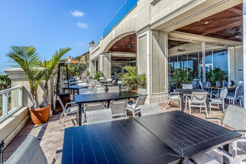 Marco Beach Ocean Suites in Marco Island (Florida)