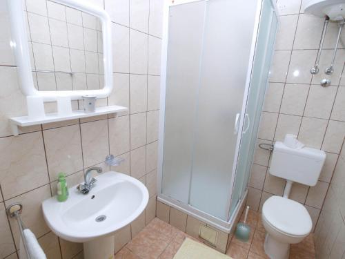 Two-Bedroom Apartment with Terrace image 7