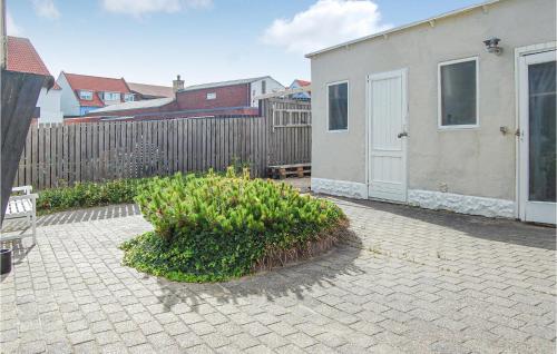  1 Bedroom Lovely Apartment In Hirtshals in Hirtshals