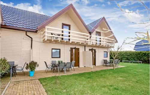 Awesome Home In Grzybowo With Wifi And 2 Bedrooms