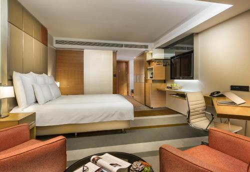 room detail thumbnail 1