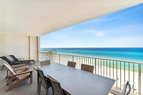 Ocean Reef Beach Resort! Beach Front! Free Seasonal Beach Chairs! by Dolce Vita Getaways PCB thumb 2