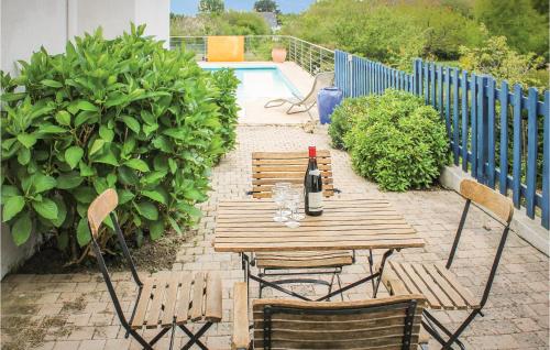 Holiday home Rue Bis Des Algues - image 10