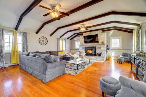Grand Home with Game Room - 16 Mi to Kalahari! in Gouldsboro, USA
