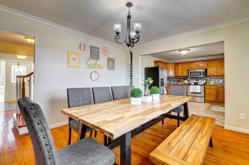 Grand Home with Game Room - 16 Mi to Kalahari! in Gouldsboro, USA