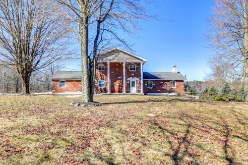 Grand Home with Game Room - 16 Mi to Kalahari! in Gouldsboro, USA