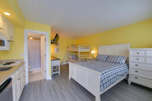 Ocean City Condo with Pool Walk to Boardwalk!