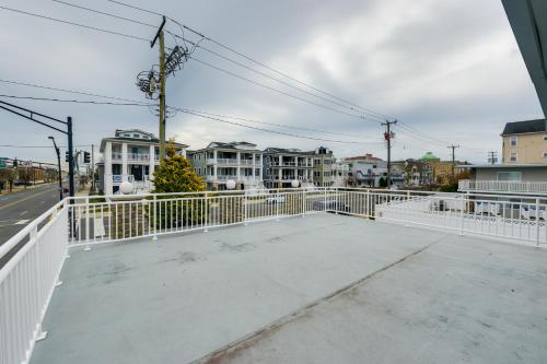 Ocean City Condo with Pool Walk to Boardwalk!