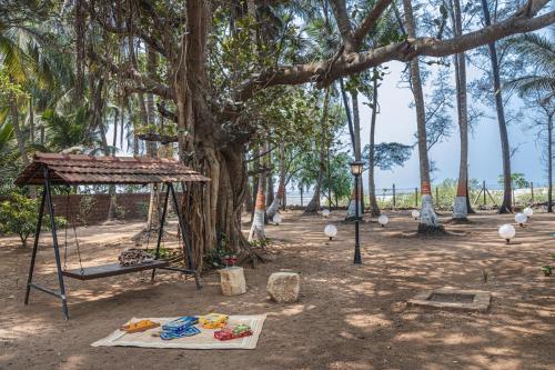 SaffronStays Bay Watch, Palghar - beachfront pool villa at Kelwa Beach