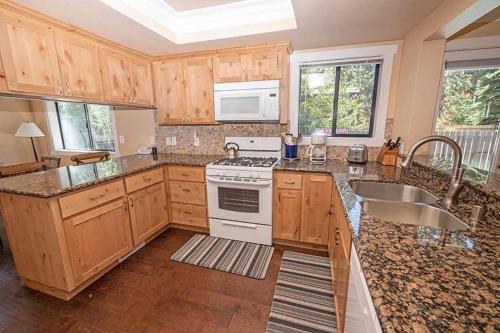 Rubicon Trail Holiday home - image 4