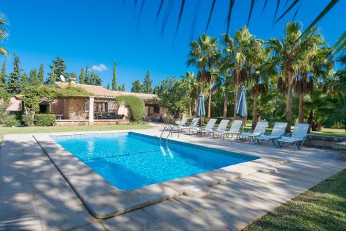 Villa with Private Pool image 1