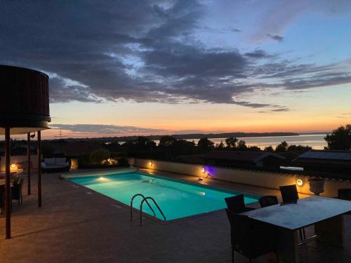 Holiday Home With Pool And Panoramic View Of The Sea