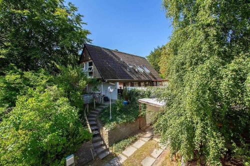  Large Holiday Home In A Peaceful And Scenic Area in Hundested
