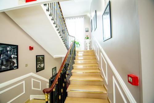 Hôtel Parisien - image 12