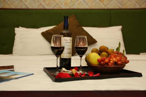 Hanoi Golden Lotus Hotel & Spa – Hanoi, NY