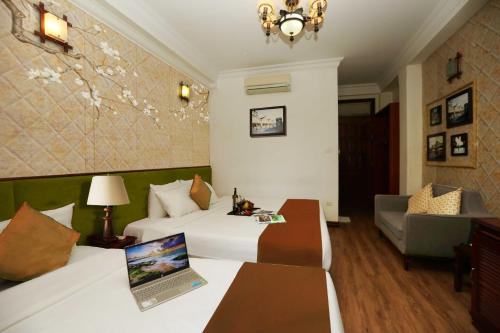 Hanoi Golden Lotus Hotel & Spa – Hanoi, NY