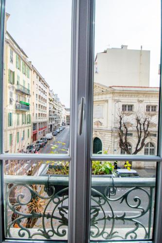 ホテル パリシエン