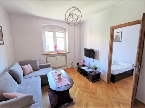 Apartamenty Copernicus - zameldowanie całodobowe parking