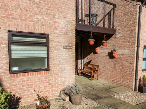 Exterior view, The Retreat near Beacon Farm Ice Cream Parlour and Cafe
