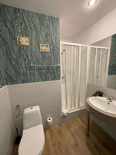 Classic Triple Room image 9