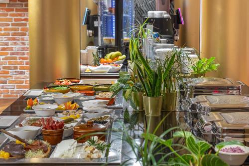 INX Design Hotel - image 8