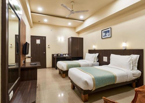 Hotel Atria, Kolhapur- Opposite To Central Bus Station