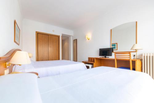 Hotel Ramblamar - image 8