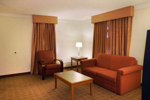 Baymont by Wyndham San Antonio South Park in San Antonio, USA