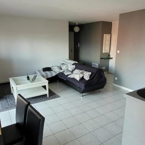 Spacieux appartement résidence calme