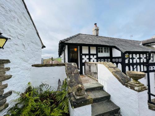 Pentre Cerrig Country House