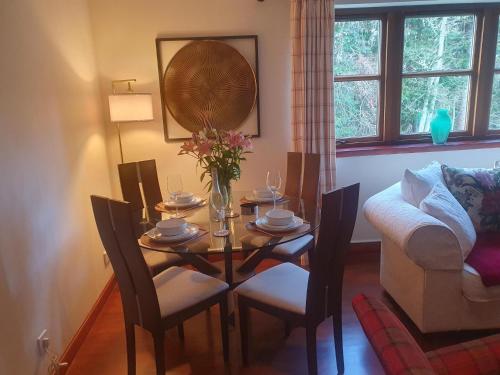 Apartment at Drummond Crescent, Inverness (fotografie 9)