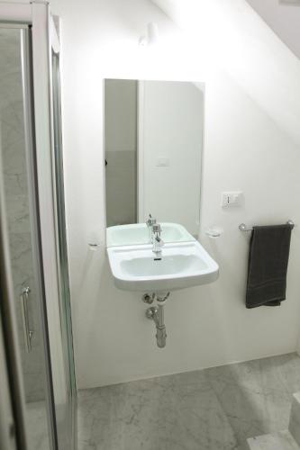 B&B Giulio Cesare 24, Palermo (photo 5)