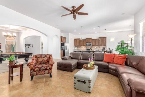 Luxury Stay At Estrella Mountain Ranch detail