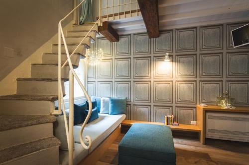 . Maisonette