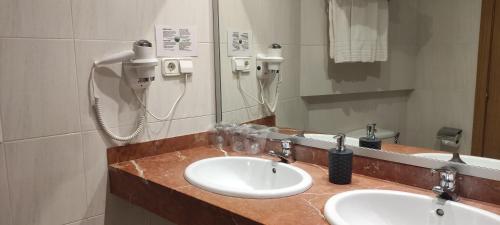 Hotel Travessera - image 5