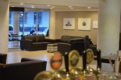 West Plaza Hotel