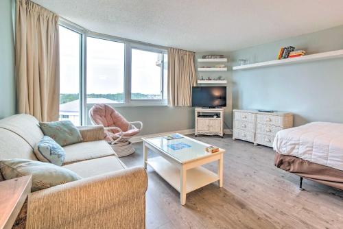 PCB Coastal Condo with On-Site Beach Access!