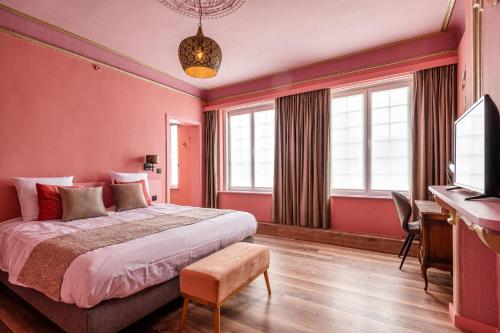 1 queen bed