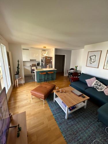 Modern apartment in Paris XXEME - Location saisonnière - Paris