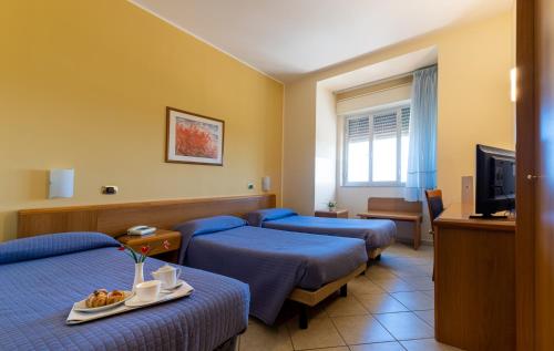 Hotel Relax - image 3