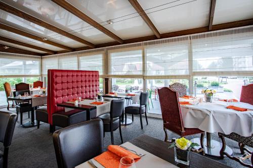 ห้องอาหาร, ยุโรป เฮกโน – โฮเทล แอนด์ สปา (Europe Haguenau – Hotel & Spa) in อาเกอโน