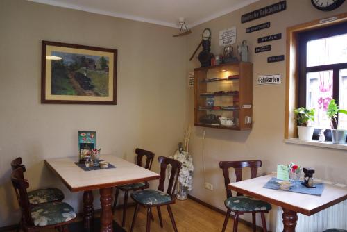 Wirtschaft & Pension Zum Huthaus - image 2