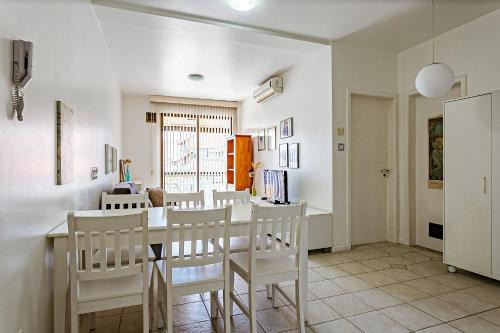 WI-FI 240MB | 350m da Praia de Jurere #JA13 in Jurerê